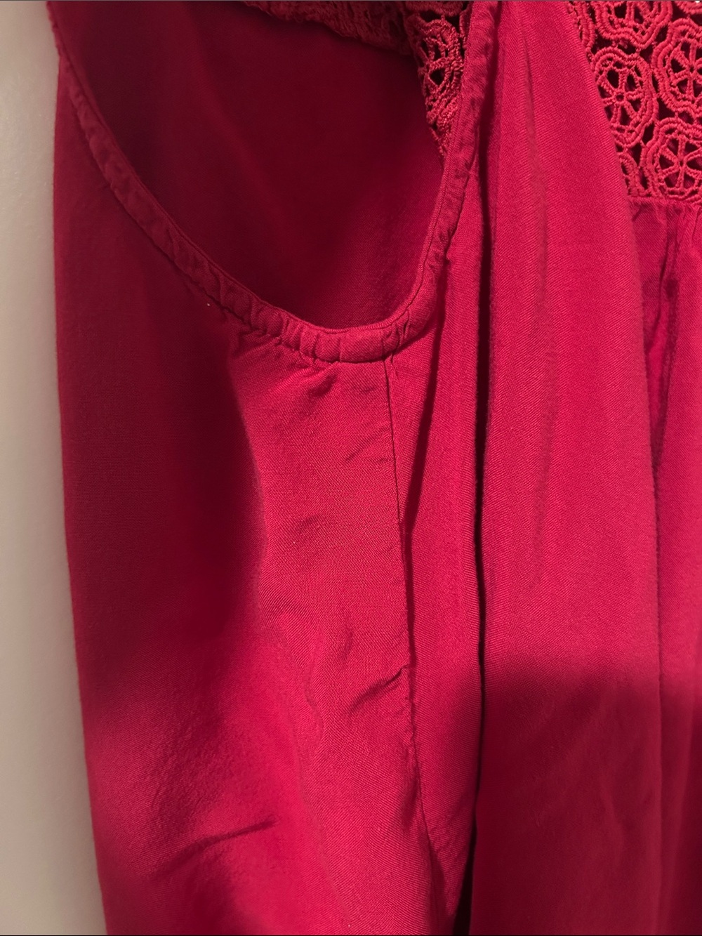 Old Navy Magenta Crochet Yoke Sleeveless Shirt - Picture 6 of 9